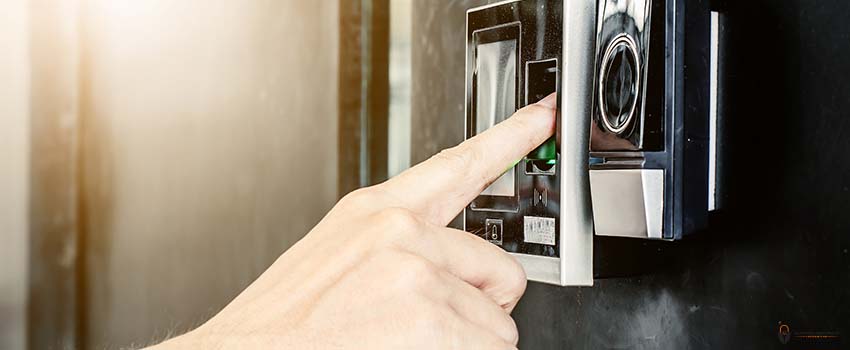 ADL-Electronic digital door in officer scan finger print