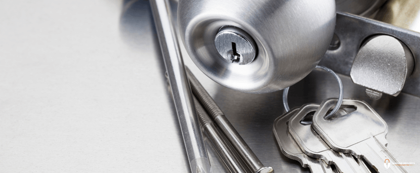ADL-door knob and keys