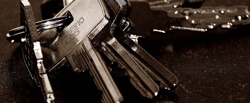 ADL-keys lay on the floor